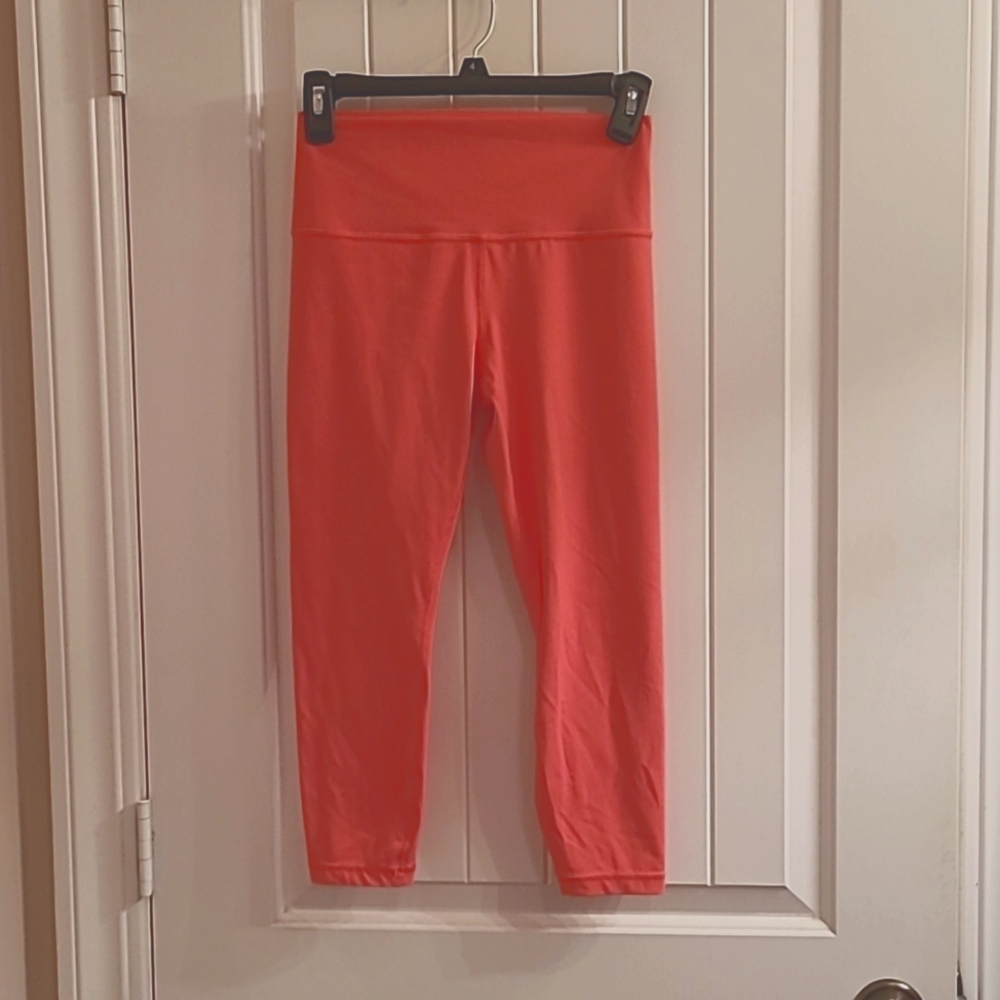 Athleta Transcend 7/8 Tight